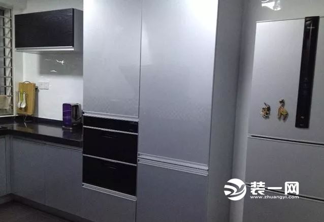 厨房实景图 厨房实景图